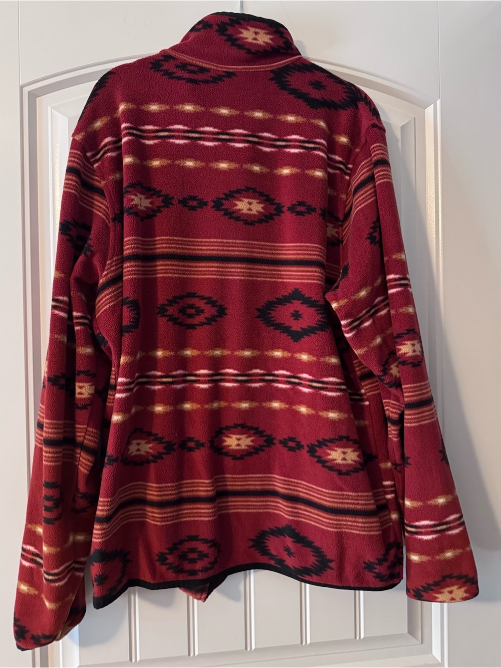 Cinch Red Aztec-Pattern Snap Fleece Pullover - Picture 4 of 5